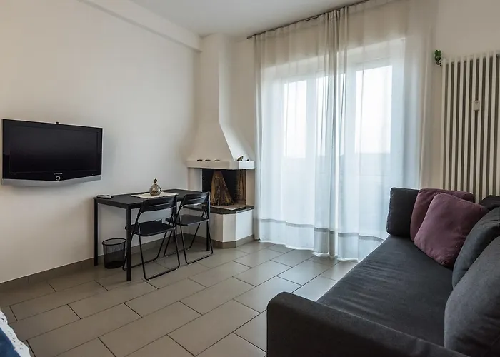 Lapacano Art Galery Guest house *