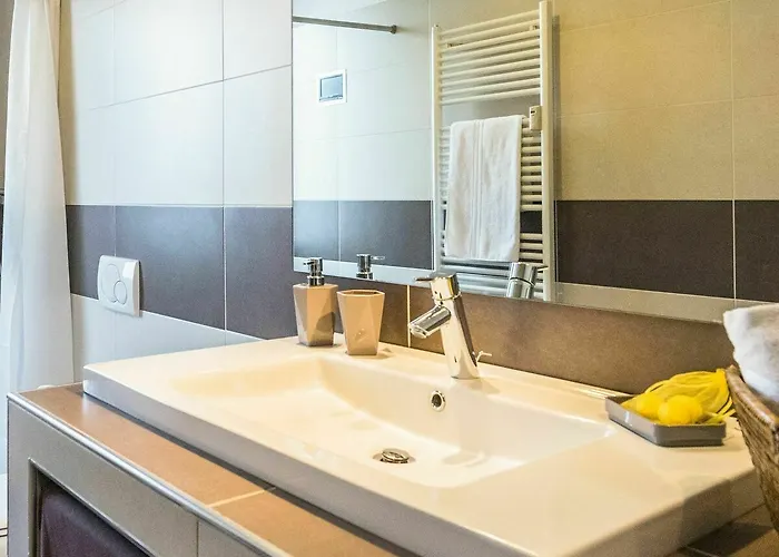 ゲストハウス Lapacano Art Galery ベルガモ